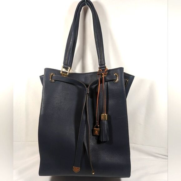 G.I.L.I. Large Blue Genuine Leather Drawstring Bucket/Tote Bag - Picture 1 of 13